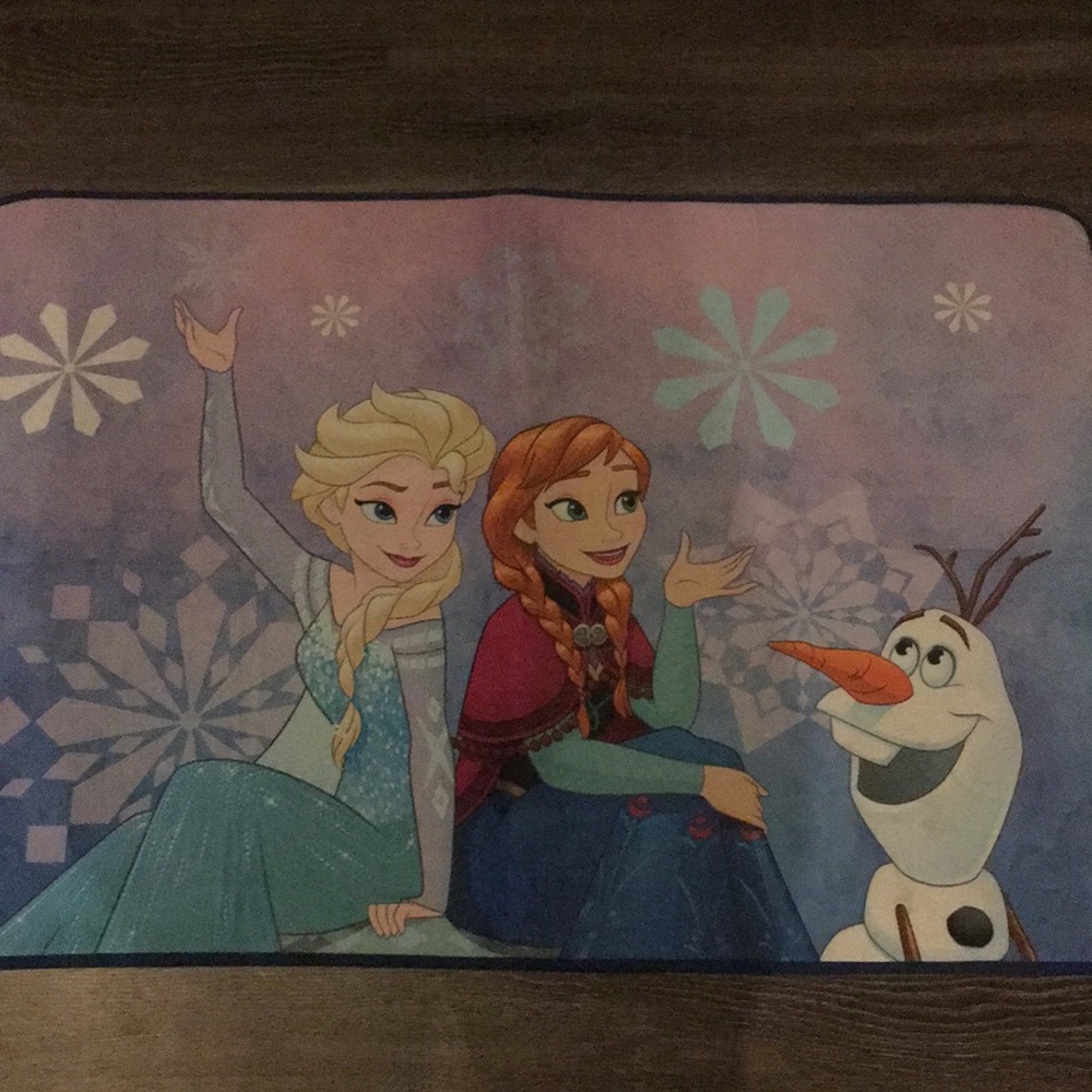Frozen bedroom rug